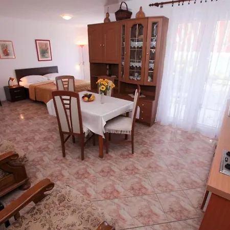 Ruz - Near Apartament Zaostrog