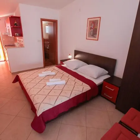 Apartment Ruz - Near