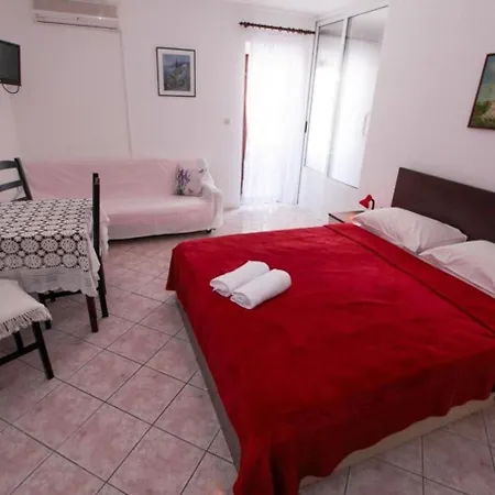 Apartment Ruz - Near